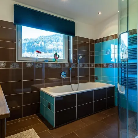 アパートホテル Elinas Mountain Views カプルーン