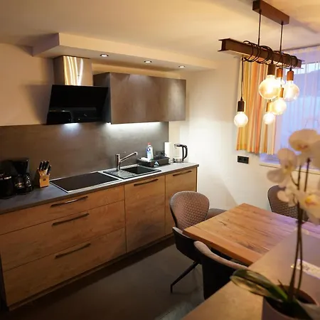 Elinas Mountain Views アパートホテル