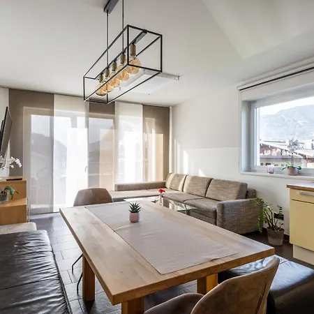 Aparthotel Elinas Mountain Views Kaprun
