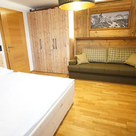 Elinas Mountain Views Aparthotel *