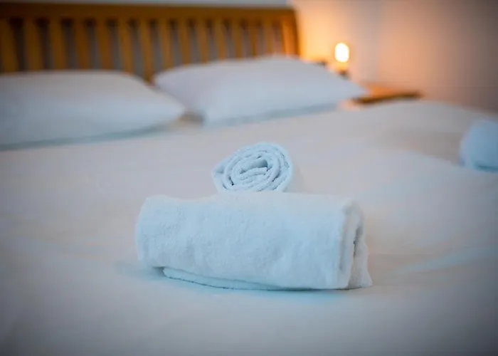 Elinas Mountain Views Lejlighedshotel 3*
